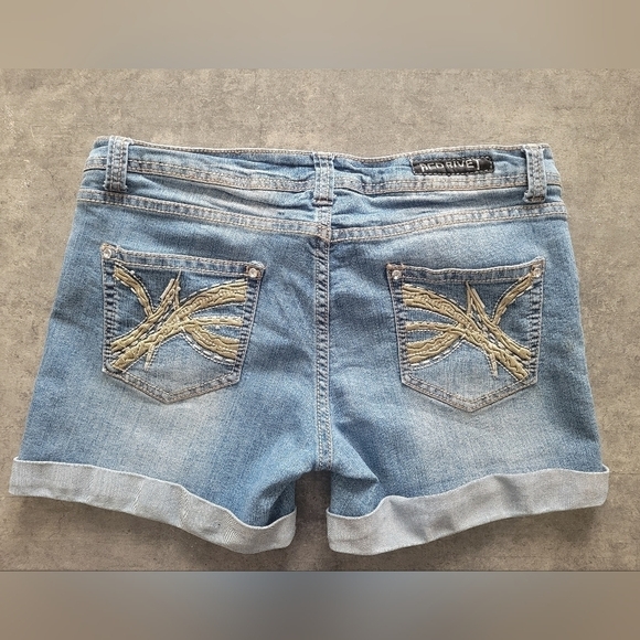 Red Rivet Jeans Shorts - Picture 2 of 5